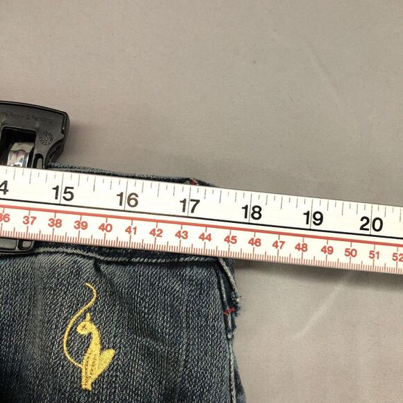 Baby Phat Distressed Medium Wash Denim Capris Straight Leg Size 16 Women Casual - Picture 9 of 12